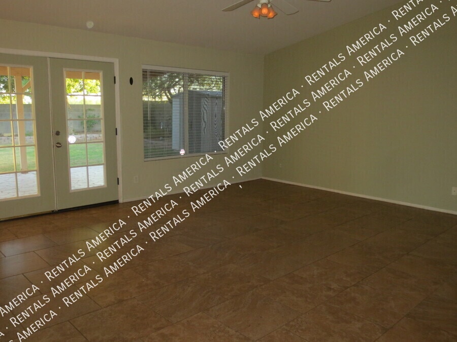 Building Photo - 10831 E Contessa St