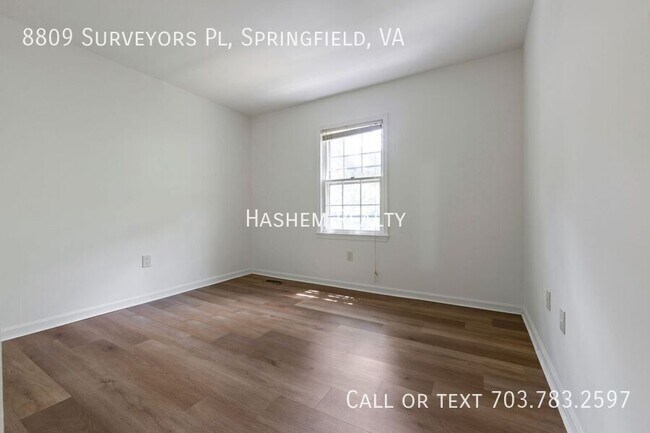 Building Photo - 8809 Surveyors Pl