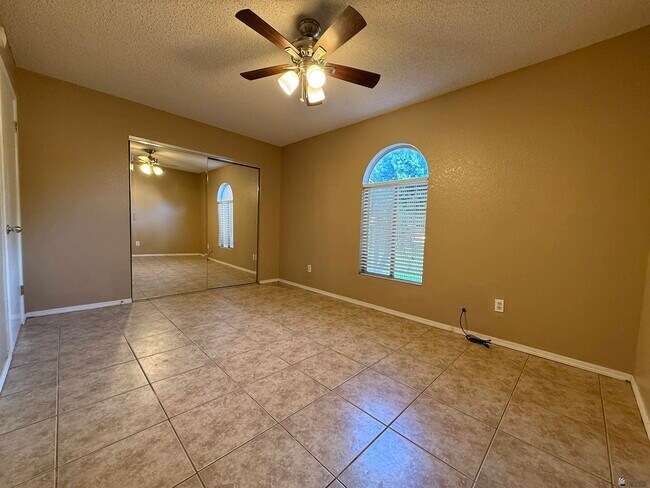 Building Photo - 2490 W Yowell Ct