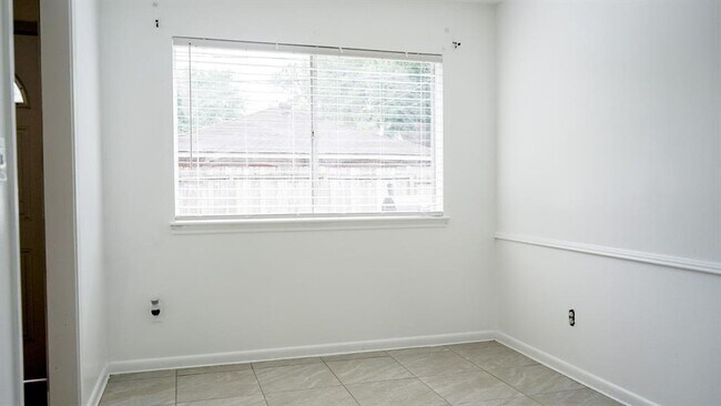 Building Photo - 6708 Biggs Ct