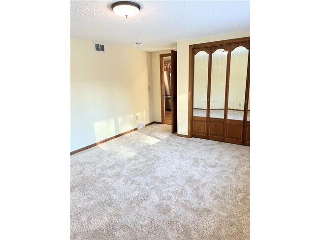 Building Photo - 1670 Stillwater St