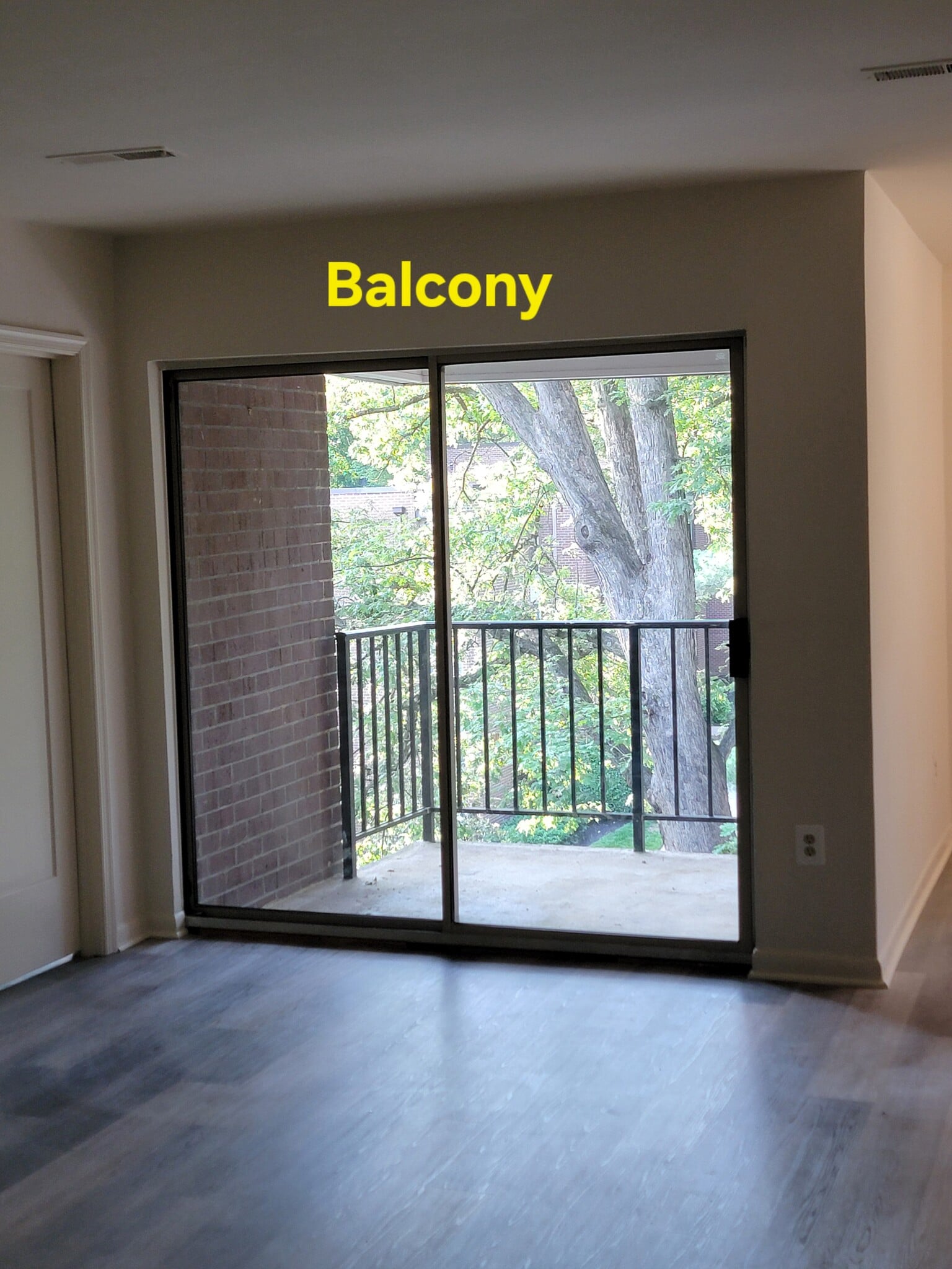 Building Photo - 3332 Woodburn Village Dr