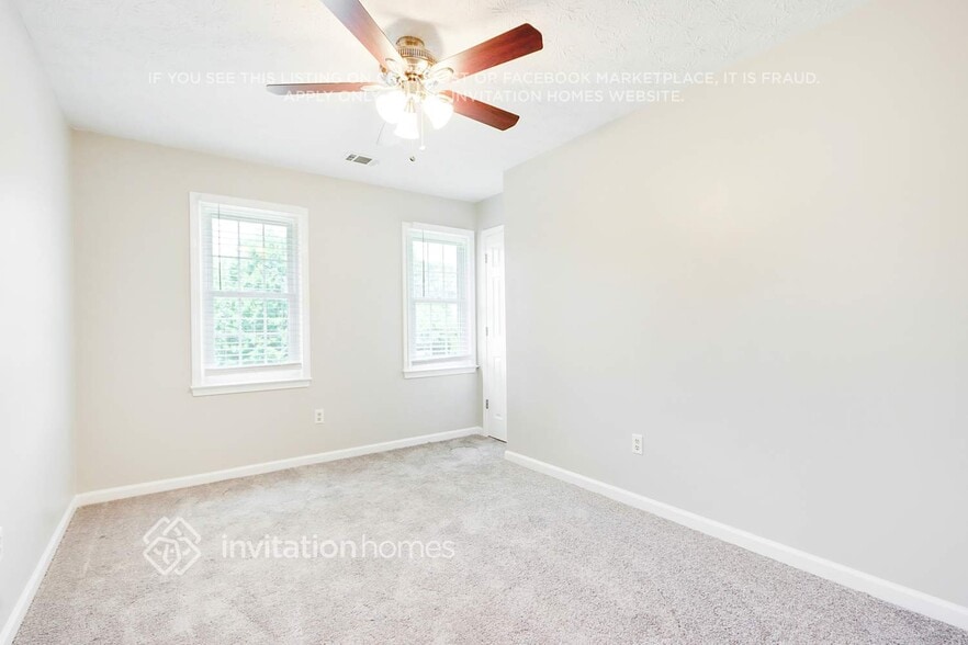 Building Photo - 3206 Elizabeth Ln