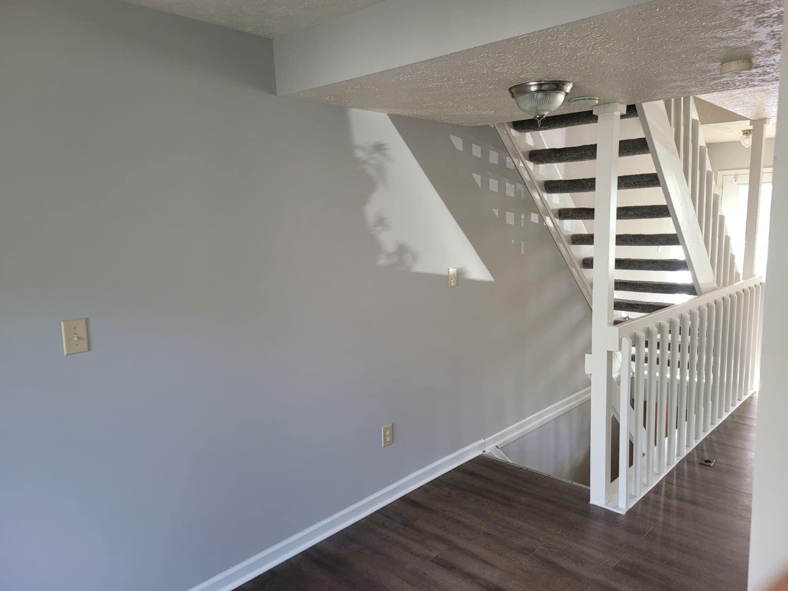 Building Photo - 872 Upholland Ln