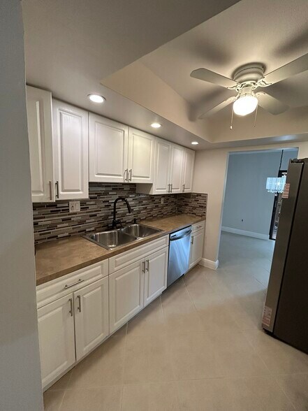 Building Photo - 11487 SW 109th Rd