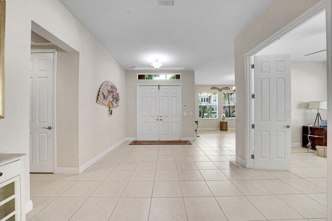 Building Photo - 9485 McAneeny Ct