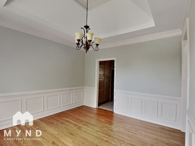 Building Photo - 1918 Tribble Crest Dr