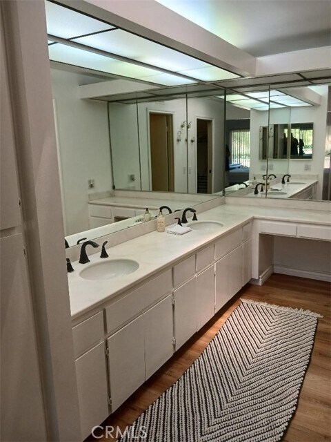 Building Photo - 2679 N Whitewater Club Dr