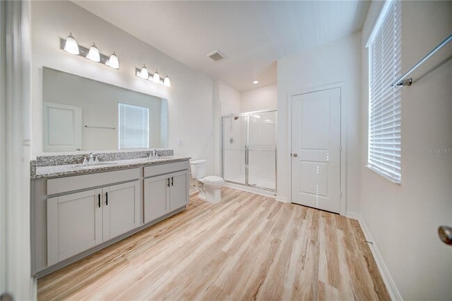 Building Photo - 16300 Winding Preserve Cir