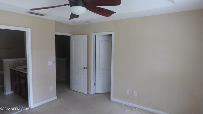 Building Photo - 625 Oakleaf Plantation Pkwy