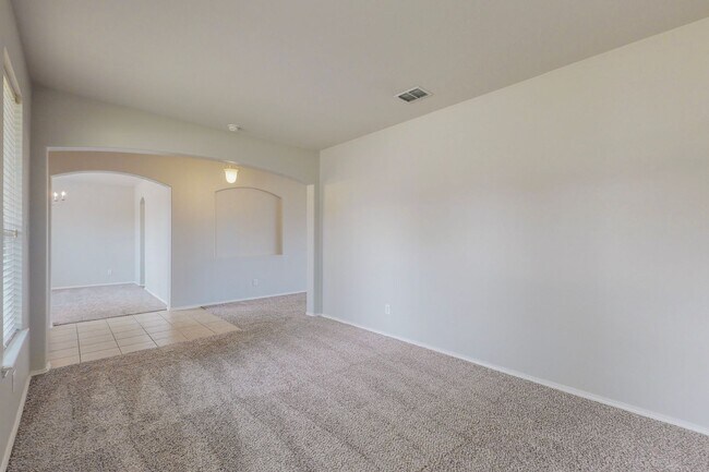 Building Photo - ***Pre-Marketing*** Great Home with Room T...