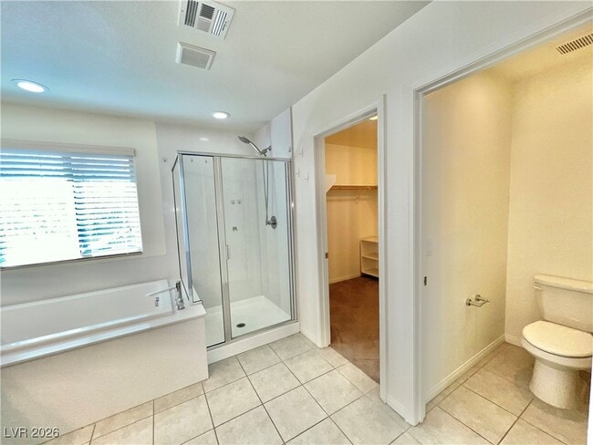 Building Photo - 365 Badinerie St