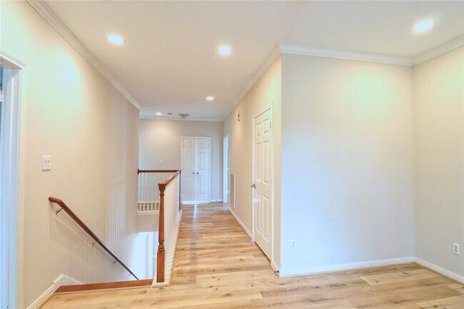 Building Photo - 3628 Timberside Cir Dr