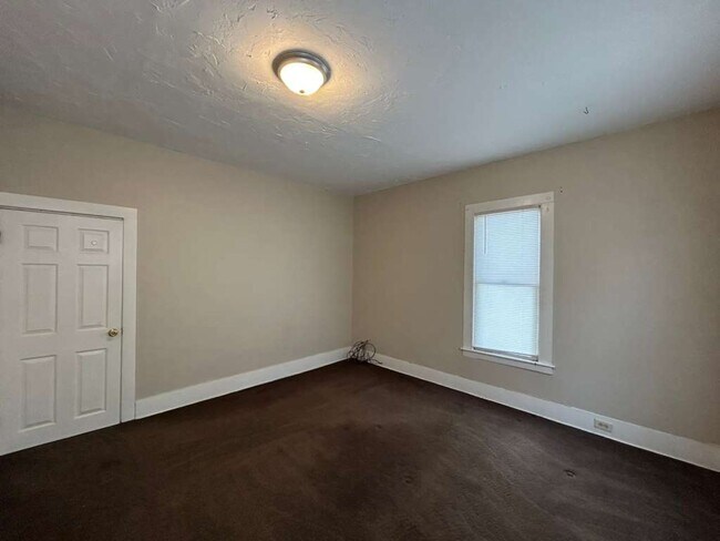 Building Photo - 349-351 Courtland St, Painesville, OH 44077