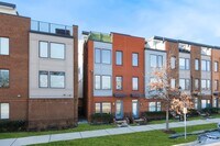 Building Photo - 16560 Crabbs Branch Way