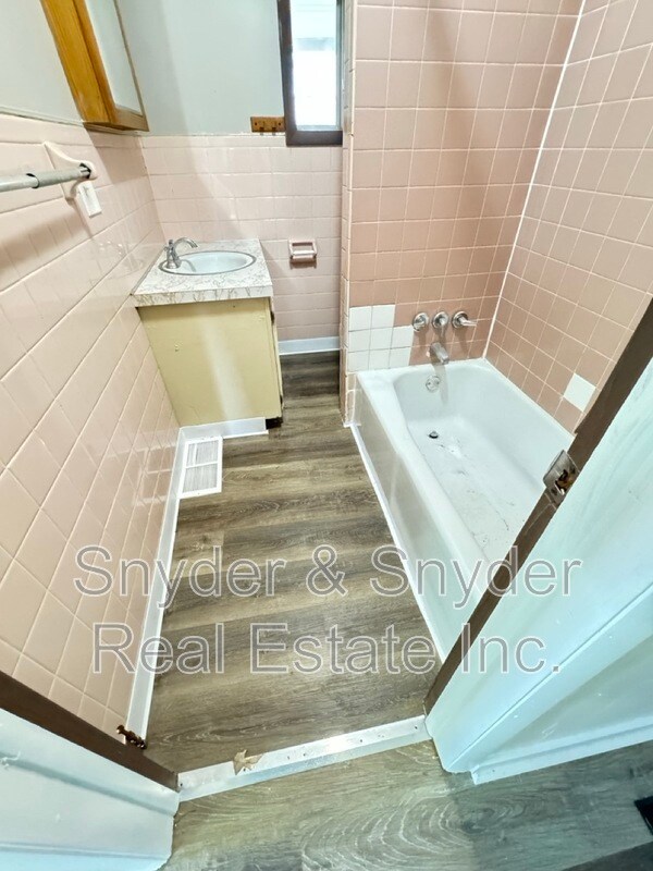 Building Photo - 748 Corley St