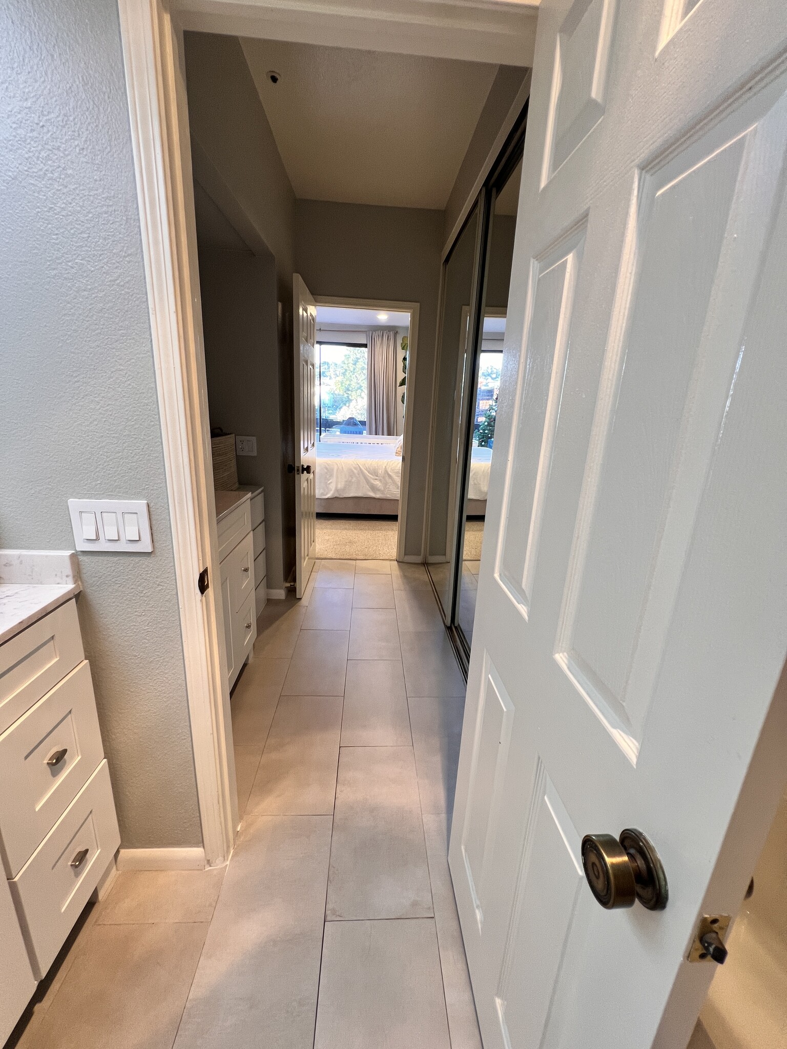 Building Photo - 5805 Friars Rd