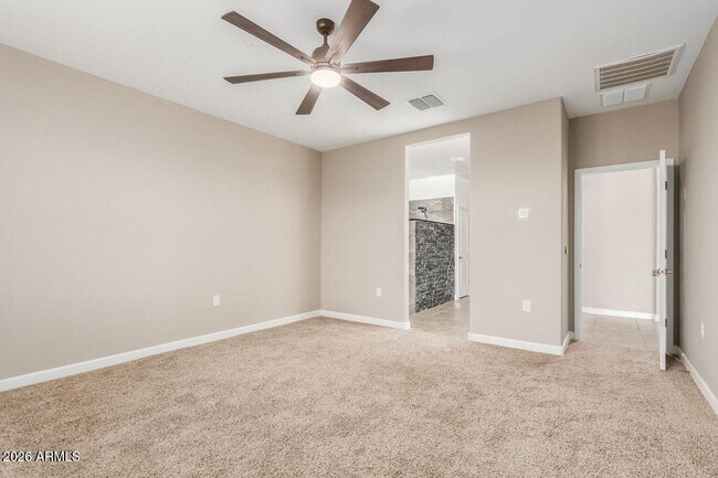 Building Photo - 29539 W Whitton Ave