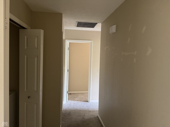 Building Photo - 2424 Boyer Ln