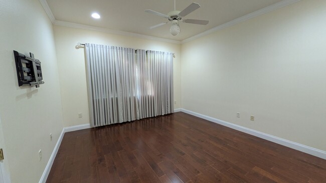 Building Photo - 3/3 Located In +55 Community Trilogy Rent ...