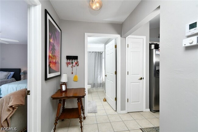 Building Photo - 19999 Lake Vista Cir