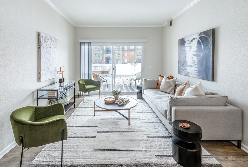 Building Photo - Mile 44