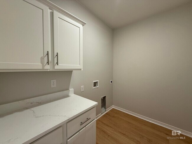 Building Photo - 23903 Dominus Dr