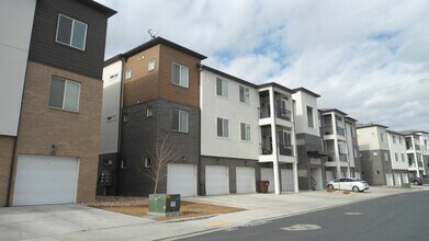 Building Photo - 738 N 260 W