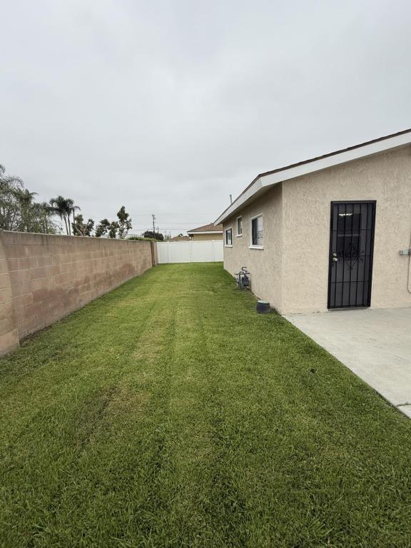 Building Photo - 15558 Cornuta Ave