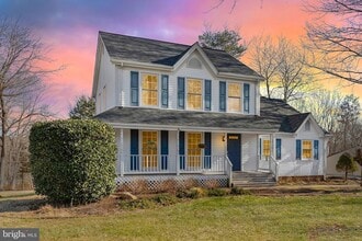 Building Photo - 7329 Fleetwood Ct