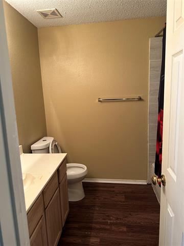 Building Photo - 2604 Crystal Falls Dr