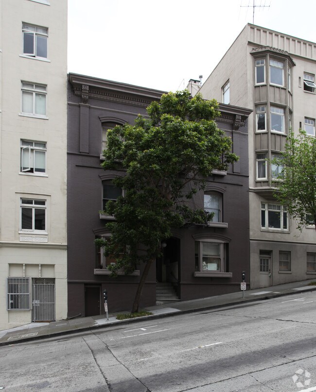 Building Photo - 679 Pine St