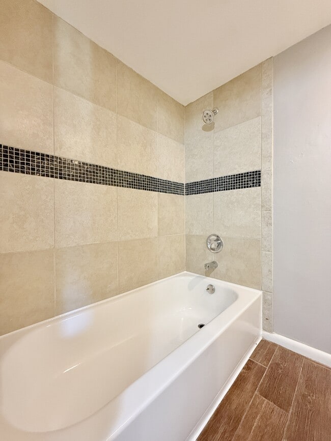 Building Photo - 4819 Puritan Cir