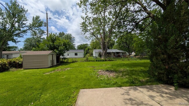 Building Photo - 809 Jacobs Ln