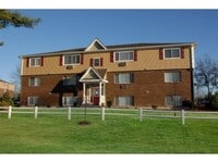 Building Photo - 3951 Brown Ave
