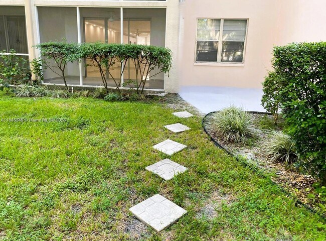 Building Photo - 2600 NW 49th Ave