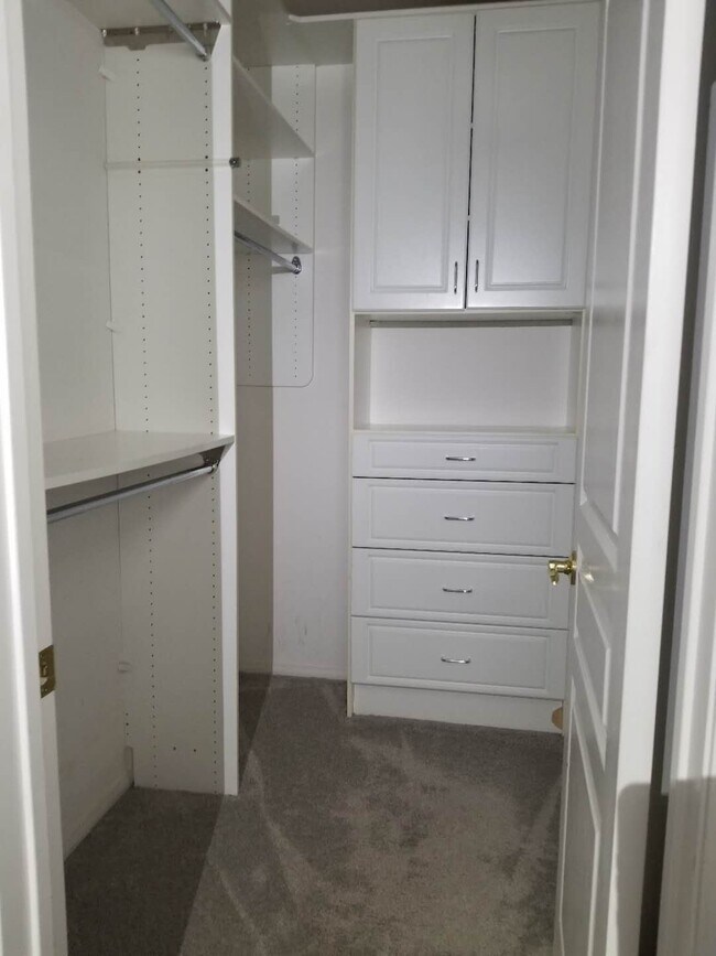 Building Photo - 12267 Chantrelle Dr