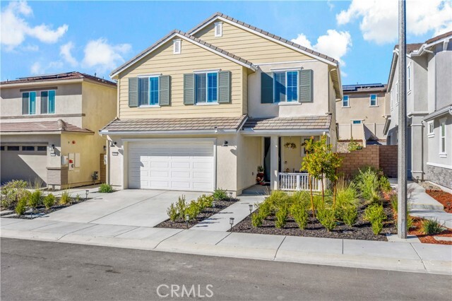 Building Photo - 32230 Penstemon Wy
