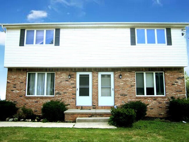 Primary Photo - 6540 Goodrich Rd