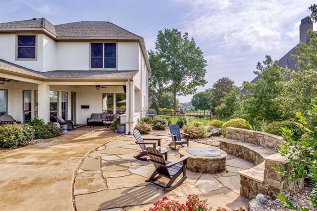 Building Photo - 156 Stoneleigh Dr
