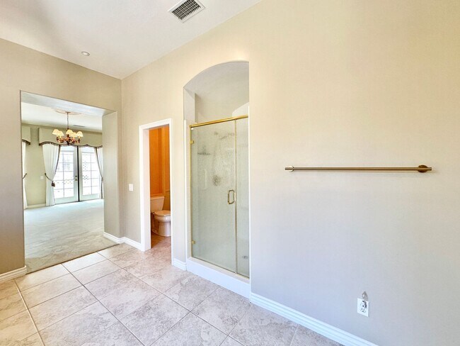Building Photo - Beautiful Single-Level Custom Home with Serene Backyard Space in the Lovely Peppertree Park Commu...