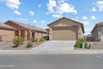 Building Photo - 12366 N Cervelli Ave