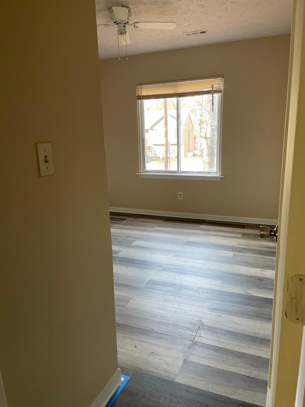 Building Photo - 76 Cardinal Ln