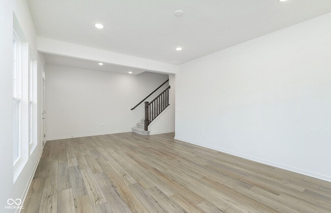 Building Photo - 3250 Haflinger Dr