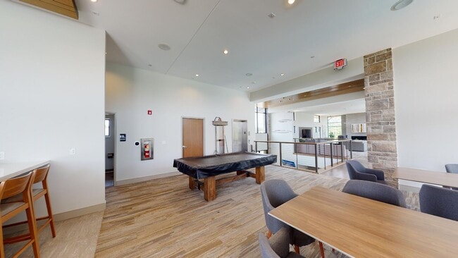 Building Photo - 2794 Ashcombe Dr.