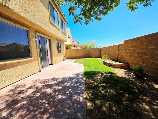 Building Photo - 3549 Bella Sovana Ct