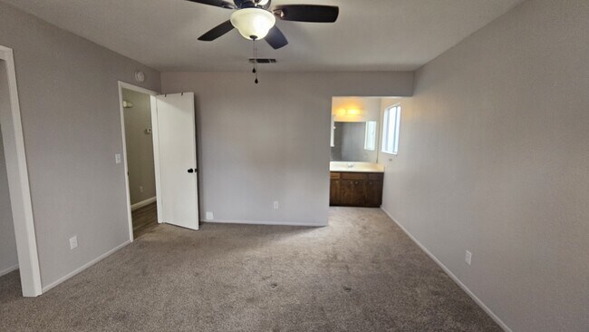 Building Photo - 1966 Modoc Dr