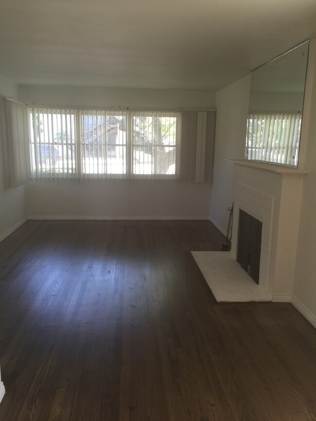 living room wood burning fireplace living room - 2935 Westwood Blvd