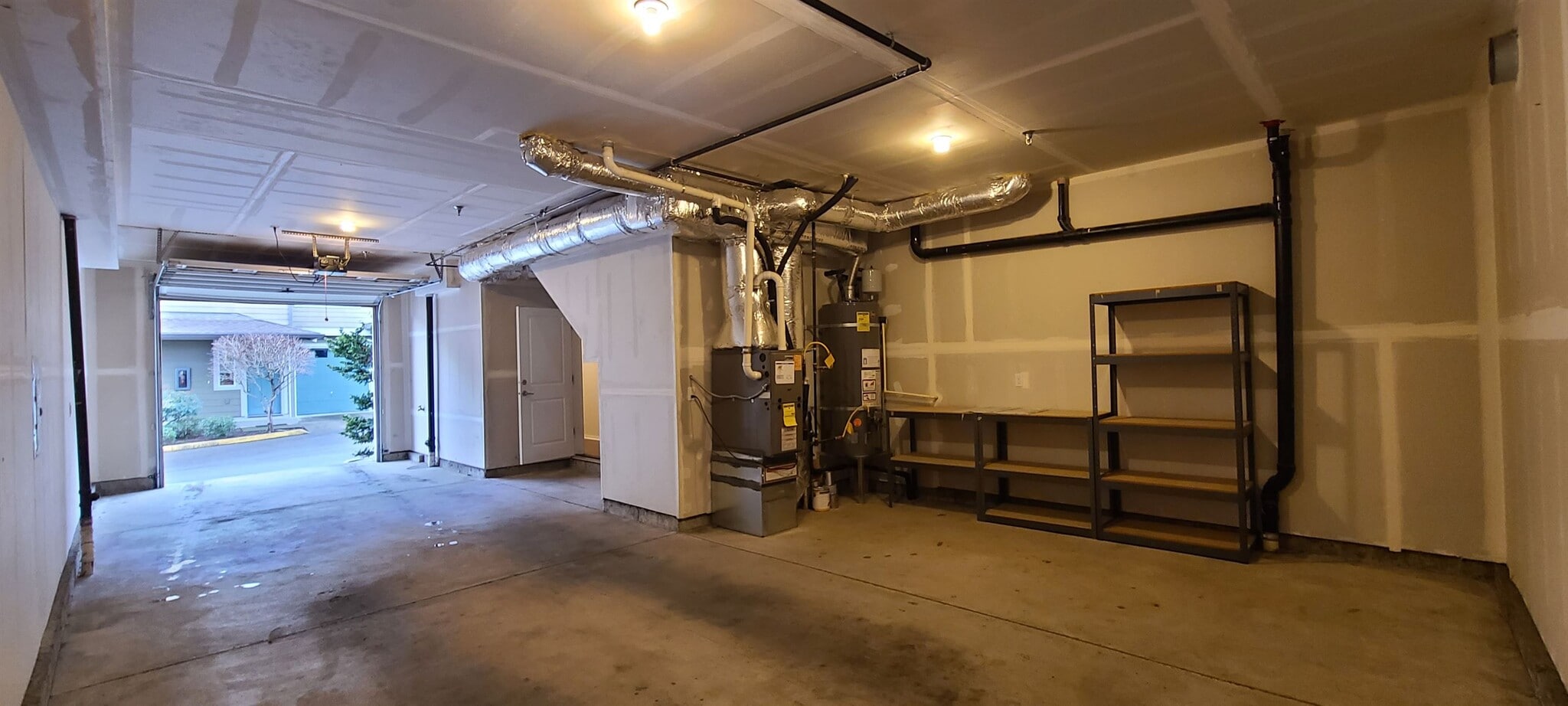 Building Photo - 2115 201st Pl SE