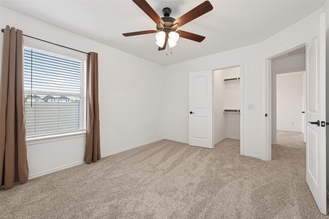 Building Photo - 5122 Emma Forest St